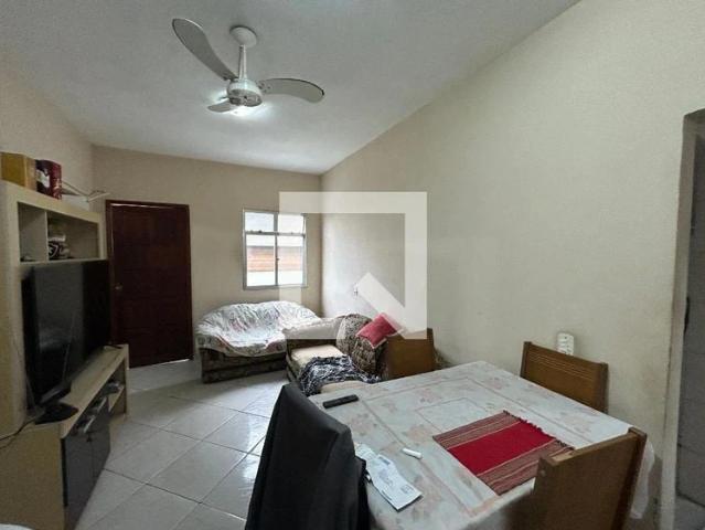 Casa / Sobrado para Locação em Rio de Janeiro/RJ Madureira 2 Quartos
