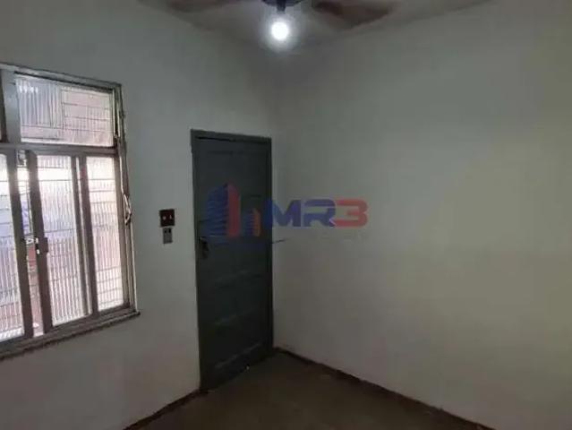 Casa / Sobrado para Locação em Rio de Janeiro/RJ Madureira 2 Quartos