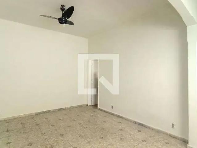 Casa / Sobrado para Locação em Rio de Janeiro/RJ Marechal Hermes 3 Quartos