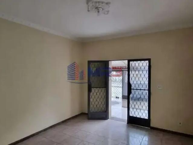 Casa / Sobrado para Locação em Rio de Janeiro/RJ Marechal Hermes 2 Quartos