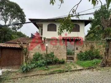 Rua Carolina Machado - Segurança, Piscina