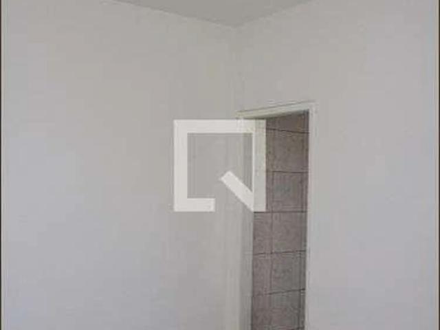 Casa / Sobrado para Locação em Rio de Janeiro/RJ Méier 1 Quartos