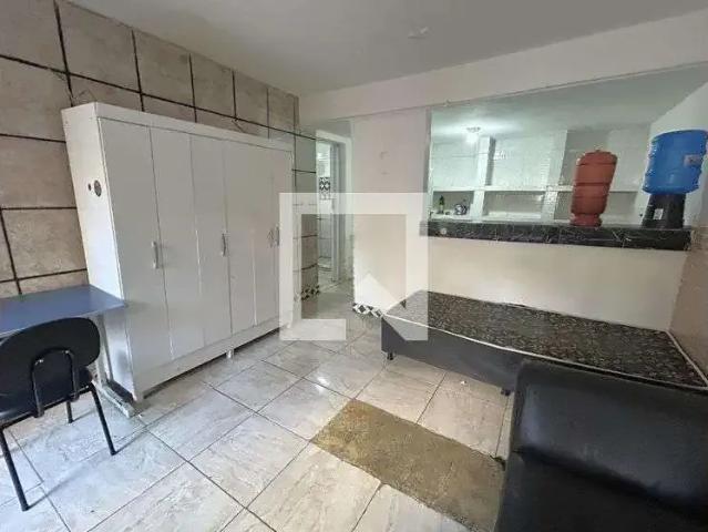 Casa / Sobrado para Locação em Rio de Janeiro/RJ Méier 1 Quartos