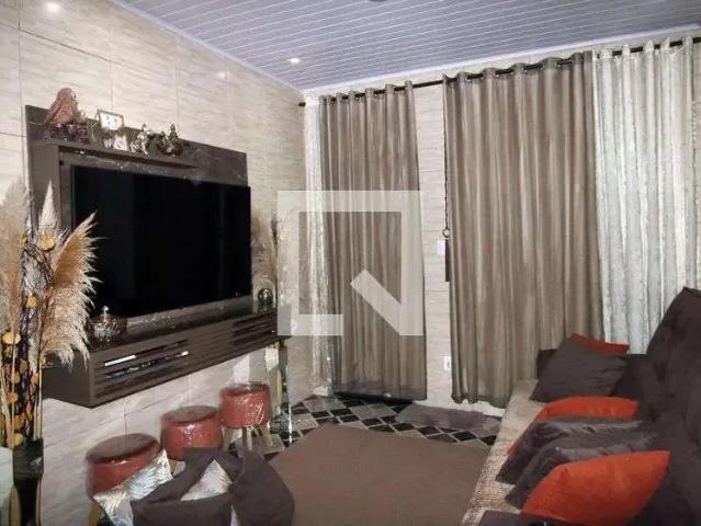 Casa / Sobrado para Locação em Rio de Janeiro/RJ Olaria 3 Quartos
