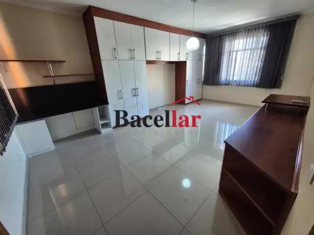 Casa / Sobrado para Locação em Rio de Janeiro/RJ Olaria 3 Quartos