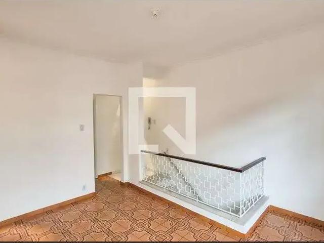 Casa / Sobrado para Locação em Rio de Janeiro/RJ Olaria 2 Quartos