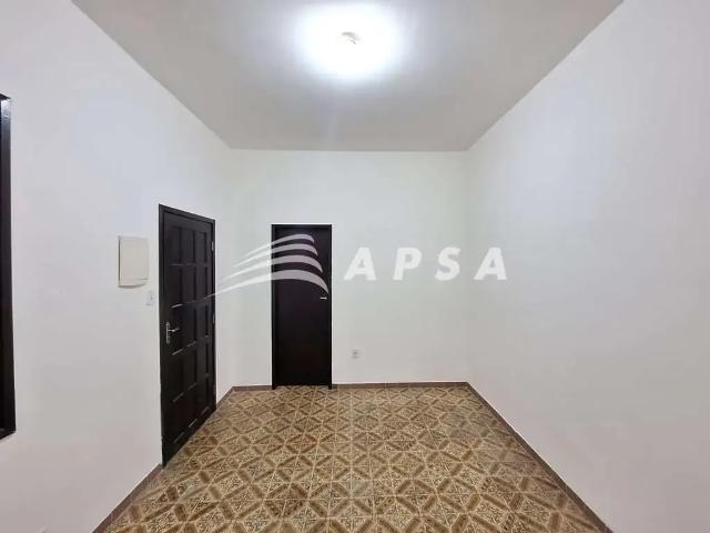 Casa / Sobrado para Locação em Rio de Janeiro/RJ Olaria 2 Quartos