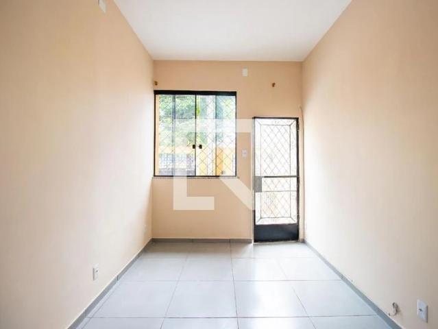 Casa / Sobrado para Locação em Rio de Janeiro/RJ Olaria 2 Quartos
