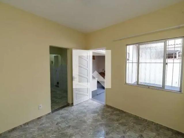 Casa / Sobrado para Locação em Rio de Janeiro/RJ Olaria 2 Quartos