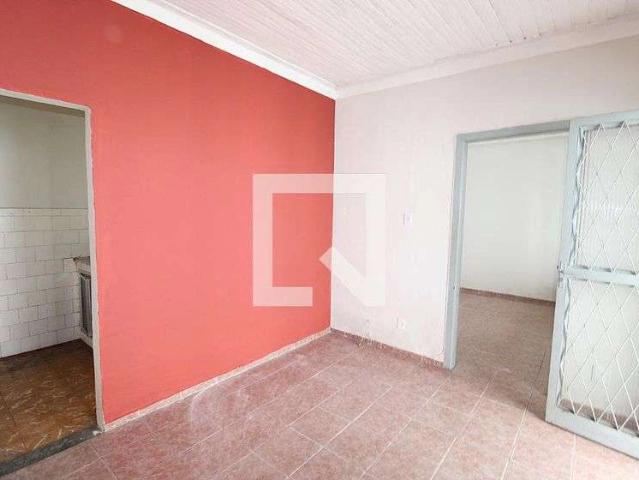 Casa / Sobrado para Locação em Rio de Janeiro/RJ Oswaldo Cruz 1 Quartos