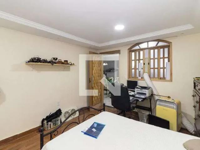 Casa / Sobrado para Locação em Rio de Janeiro/RJ Padre Miguel 4 Quartos