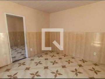 Casa / Sobrado para Locação em Rio de Janeiro/RJ Parada de Lucas 1 Quartos