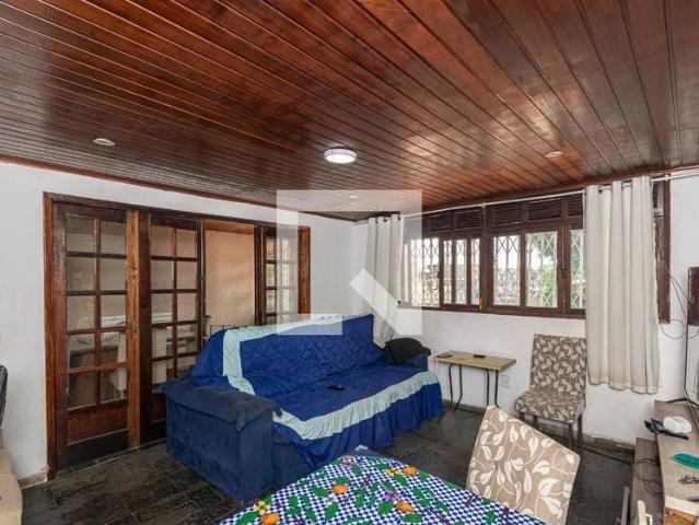 Casa / Sobrado para Locação em Rio de Janeiro/RJ Penha 2 Quartos
