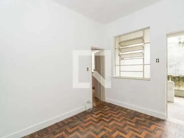 Casa / Sobrado para Locação em Rio de Janeiro/RJ Penha 2 Quartos