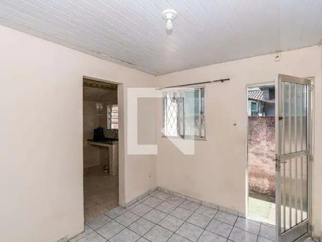 Casa / Sobrado para Locação em Rio de Janeiro/RJ Penha 2 Quartos