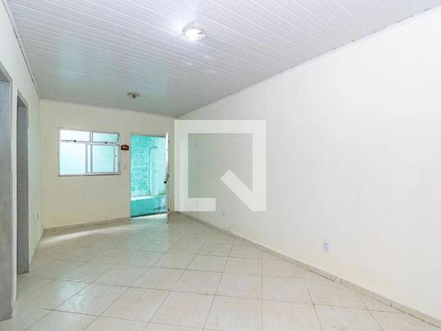 Casa / Sobrado para Locação em Rio de Janeiro/RJ Penha 3 Quartos