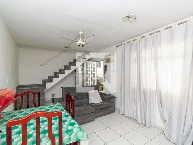 Casa / Sobrado para Locação em Rio de Janeiro/RJ Penha Circular 2 Quartos