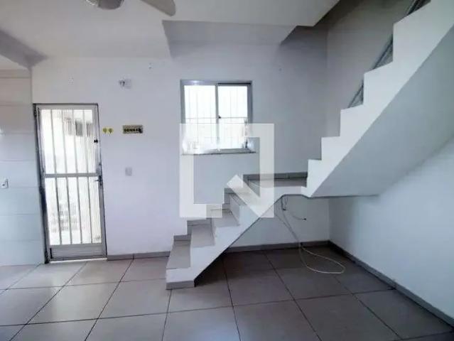Casa / Sobrado para Locação em Rio de Janeiro/RJ Penha Circular 2 Quartos
