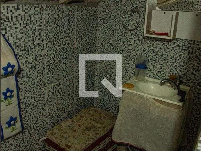 Casa / Sobrado para Locação em Rio de Janeiro/RJ Pedra de Guaratiba 4 Quartos