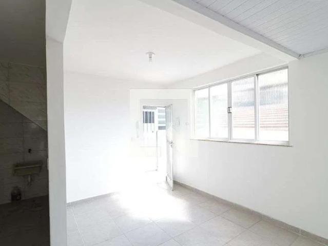 Casa / Sobrado para Locação em Rio de Janeiro/RJ Piedade 2 Quartos