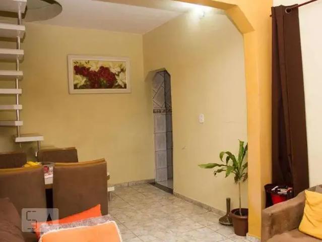 Casa / Sobrado para Locação em Rio de Janeiro/RJ Pilares 4 Quartos