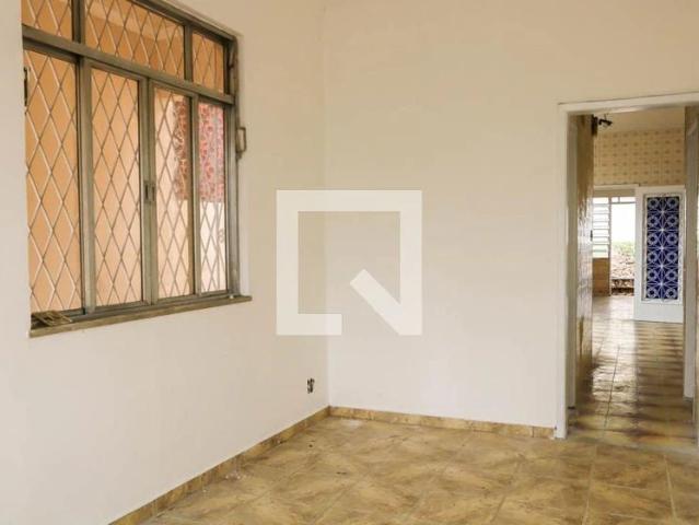 Casa / Sobrado para Locação em Rio de Janeiro/RJ Quintino Bocaiúva 2 Quartos