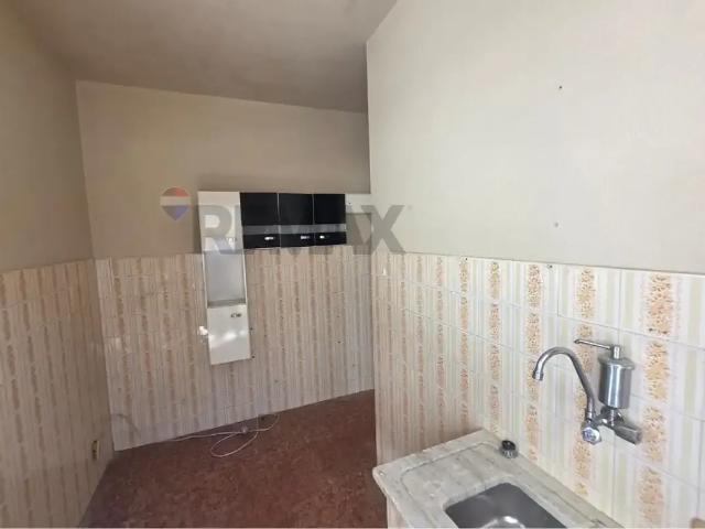 Casa / Sobrado para Locação em Rio de Janeiro/RJ Ramos 1 Quartos
