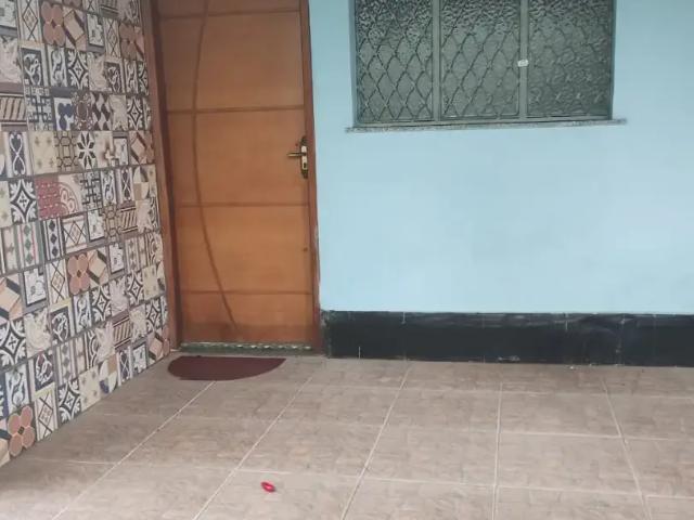 Casa / Sobrado para Locação em Rio de Janeiro/RJ Realengo 1 Quartos