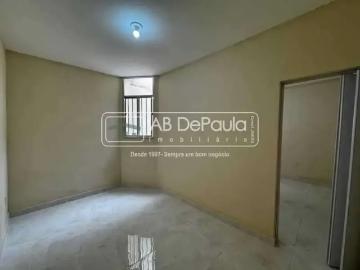 Praça Padre Miguel - Garagem