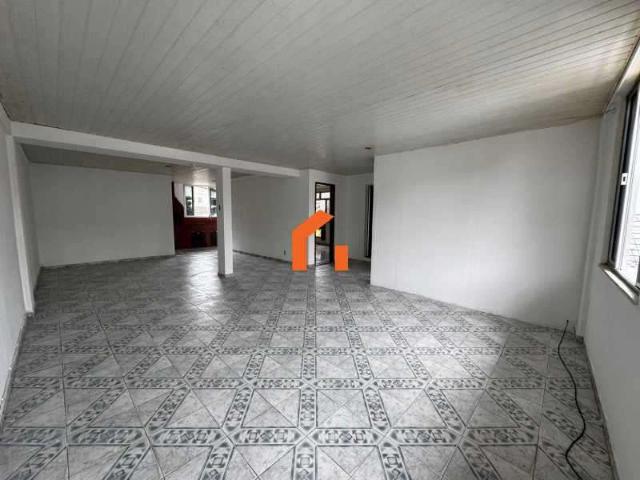 Casa / Sobrado para Locação em Rio de Janeiro/RJ Realengo 2 Quartos