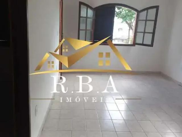 Casa / Sobrado para Locação em Rio de Janeiro/RJ Realengo 2 Quartos