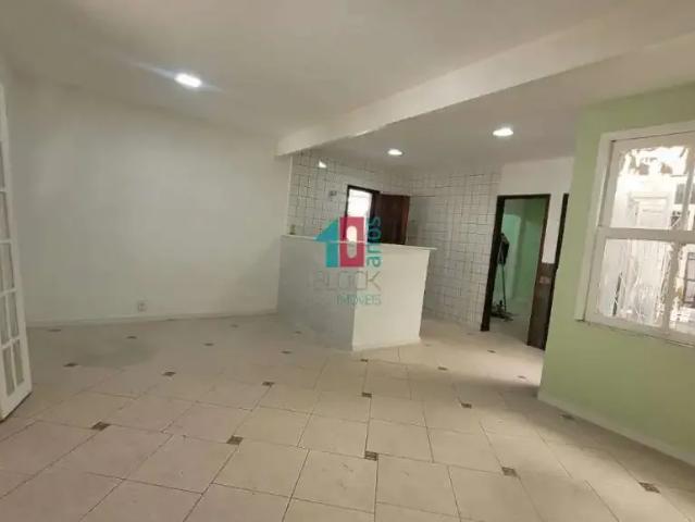 Casa / Sobrado para Locação em Rio de Janeiro/RJ Recreio dos Bandeirantes 2 Quartos