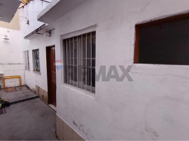 Casa / Sobrado para Locação em Rio de Janeiro/RJ São Cristóvão 2 Quartos