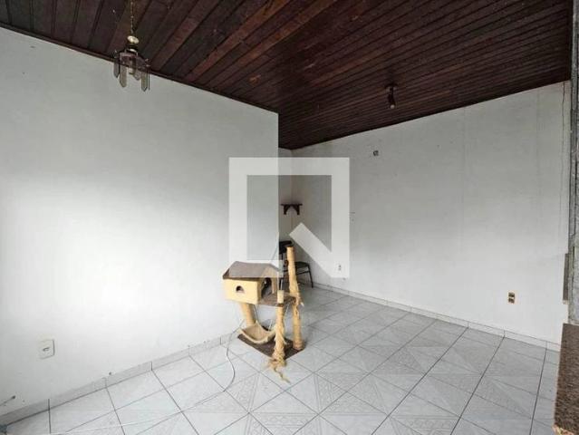Casa / Sobrado para Locação em Rio de Janeiro/RJ Santa Cruz 2 Quartos