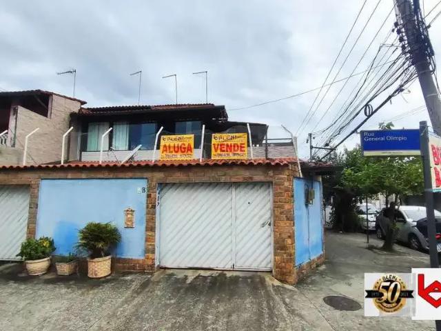 Casa / Sobrado para Locação em Rio de Janeiro/RJ Santa Cruz 4 Quartos