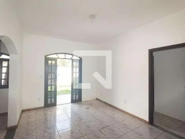 Casa / Sobrado para Locação em Rio de Janeiro/RJ Senador Vasconcelos 2 Quartos