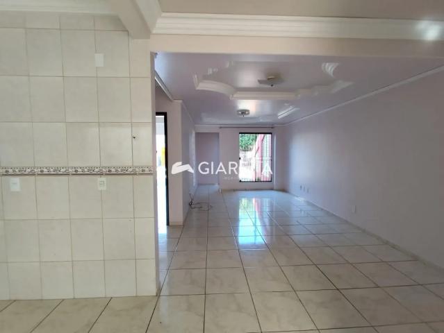 Casa / Sobrado para Locação em Toledo/PR Jardim Pancera 2 Quartos