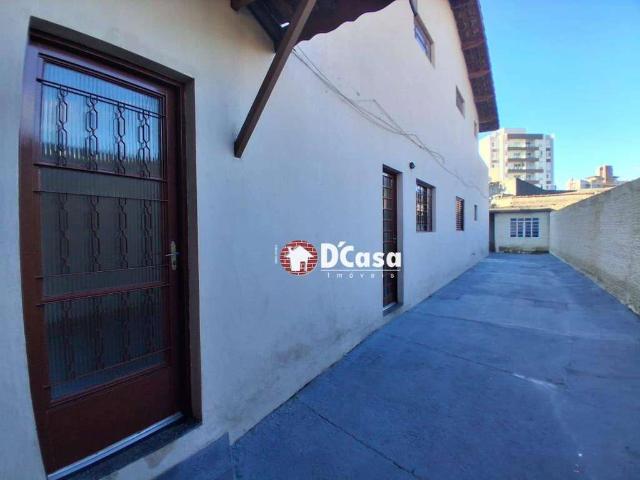 Casa / Sobrado para Locação em Taubaté/SP Monção 3 Quartos