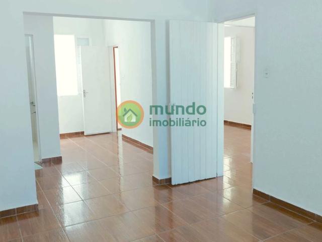 Casa / Sobrado para Locação em Taubaté/SP Centro 4 Quartos