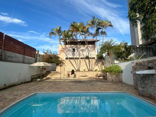 Casa / Sobrado para Locação em Taubaté/SP Jardim das Nações 3 Quartos
