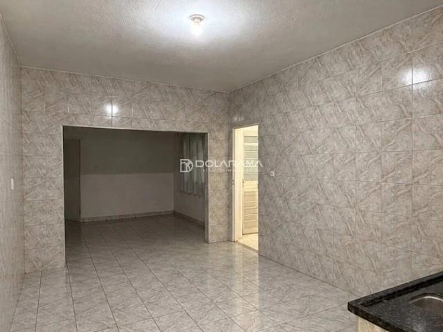 Casa / Sobrado para Locação em Taubaté/SP Jardim Gurilândia 1 Quartos