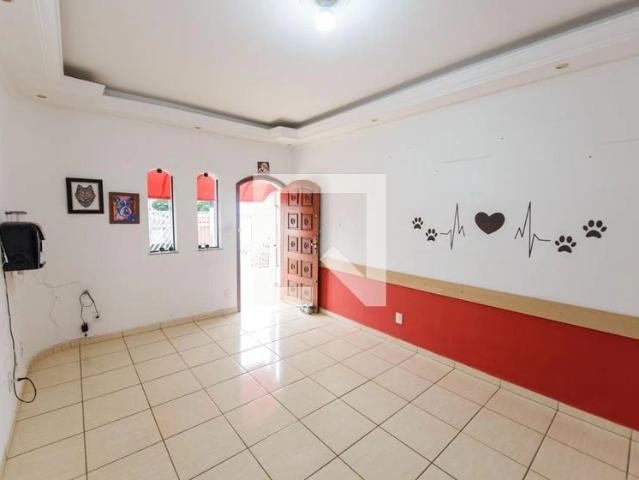 Casa / Sobrado para Locação em Taubaté/SP Jardim Maria Augusta 4 Quartos