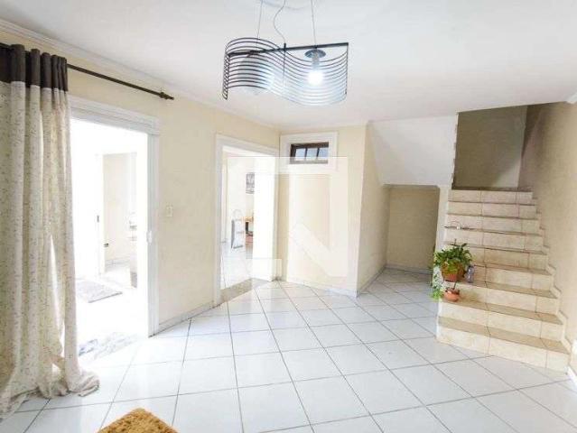 Casa / Sobrado para Locação em Taubaté/SP Parque Paduan 3 Quartos