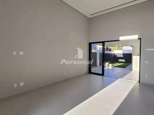 Casa / Sobrado para Locação em Taubaté/SP Piracangaguá 3 Quartos
