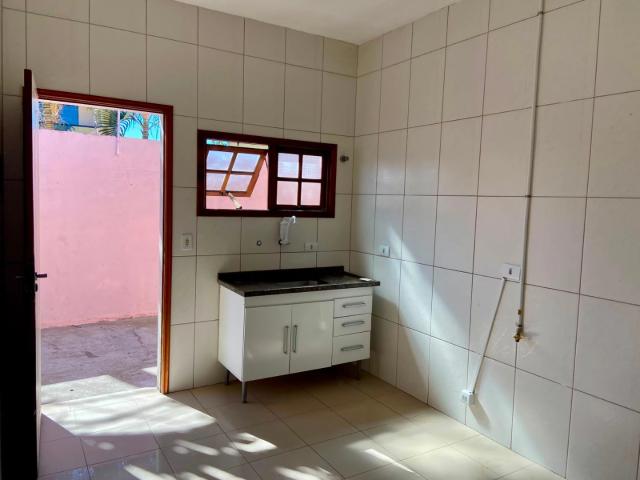 Casa / Sobrado para Locação em Taubaté/SP Residencial Portal da Mantiqueira 3 Quartos