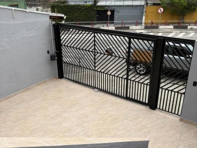 Casa / Sobrado para Locação em Taboão da Serra/SP Cidade Intercap 2 Quartos