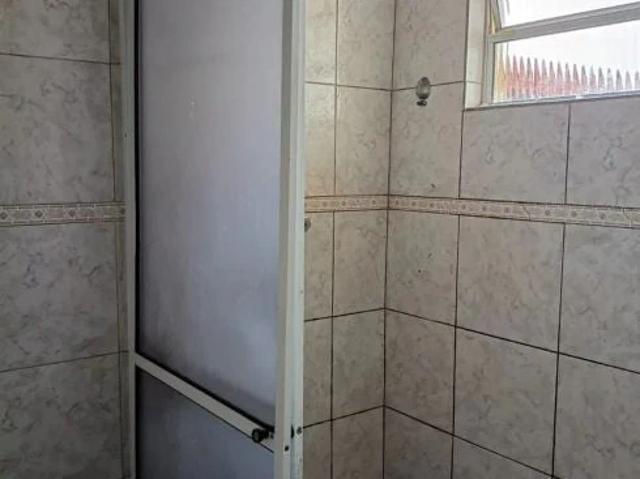 Casa / Sobrado para Locação em Taboão da Serra/SP Jardim Maria Rosa 2 Quartos