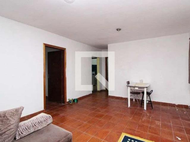 Casa / Sobrado para Locação em Taboão da Serra/SP Jardim Beatriz 2 Quartos