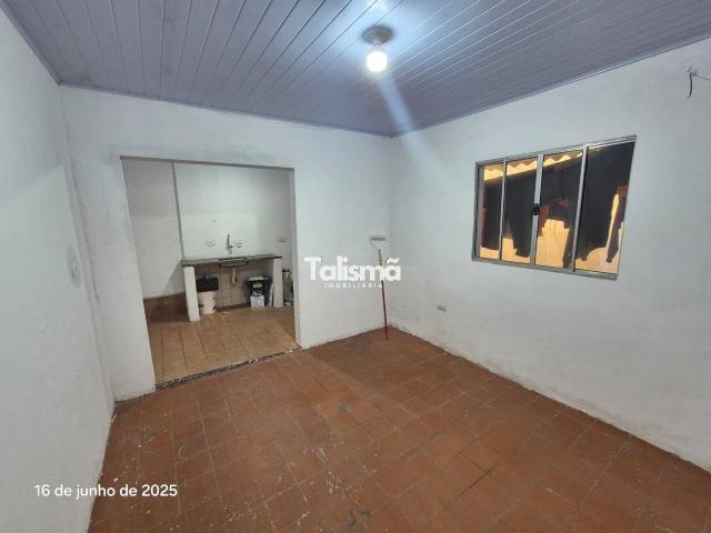Casa / Sobrado para Locação em Taboão da Serra/SP Jardim São Paulo 1 Quartos