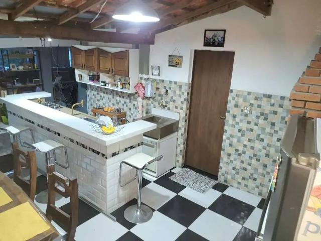 Casa / Sobrado para Locação em Taboão da Serra/SP Parque Monte Alegre 3 Quartos